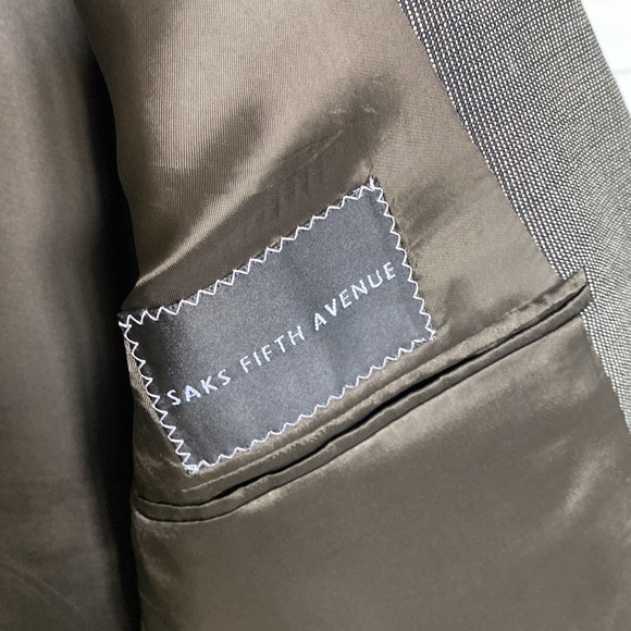 Giorgio Armani Le Collezioni Saks Fifth Avenue gray wool blazer - Picture 4 of 9